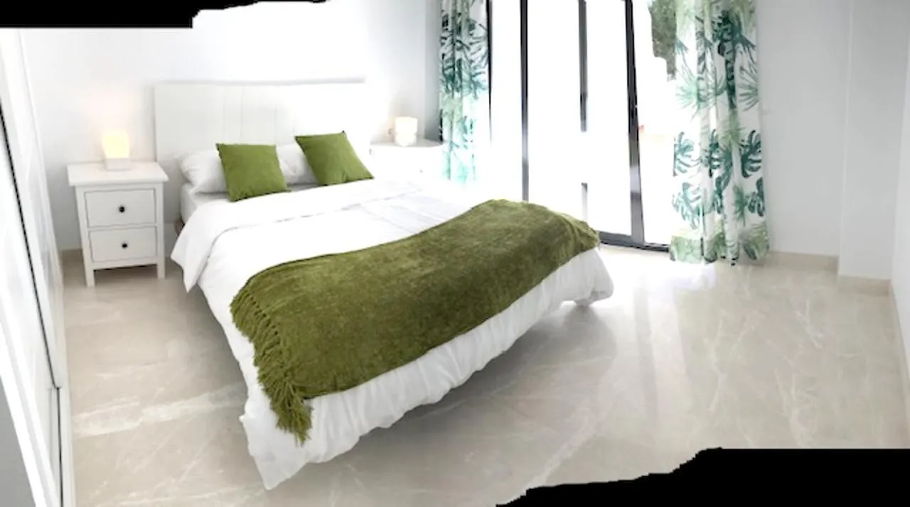 Spacious Apartment With Views In Malaga 77 M² Shared Pool San Luis de Sabinillas